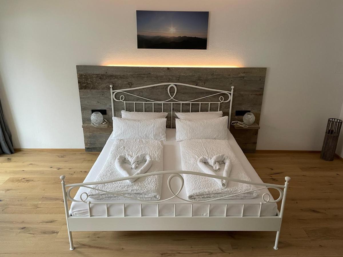 Isartaler Hoamat Haus Apartment Митенвалд Екстериор снимка
